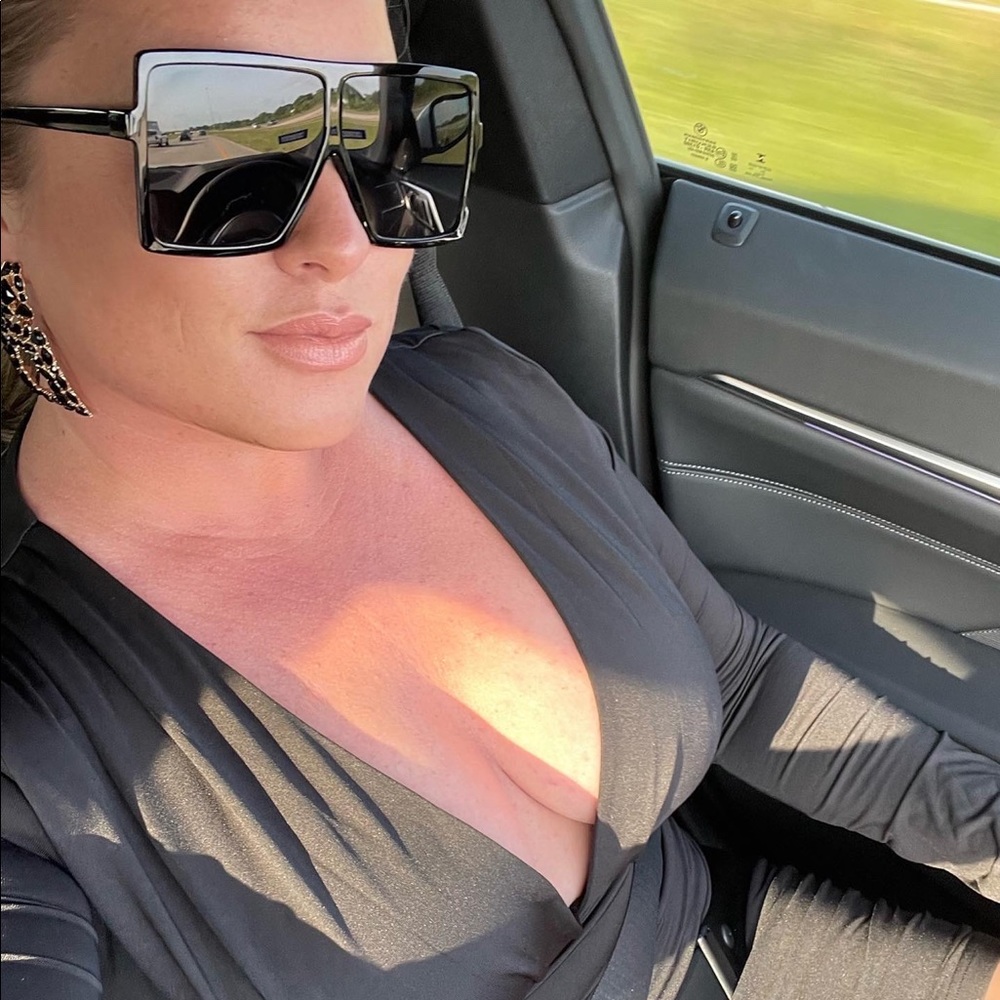 Meet your Posher, Devyn